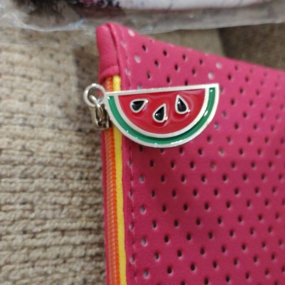 EUC Ipsy Watermelon Makeup Bag and NWT Drink Cozy - Picture 2 of 9